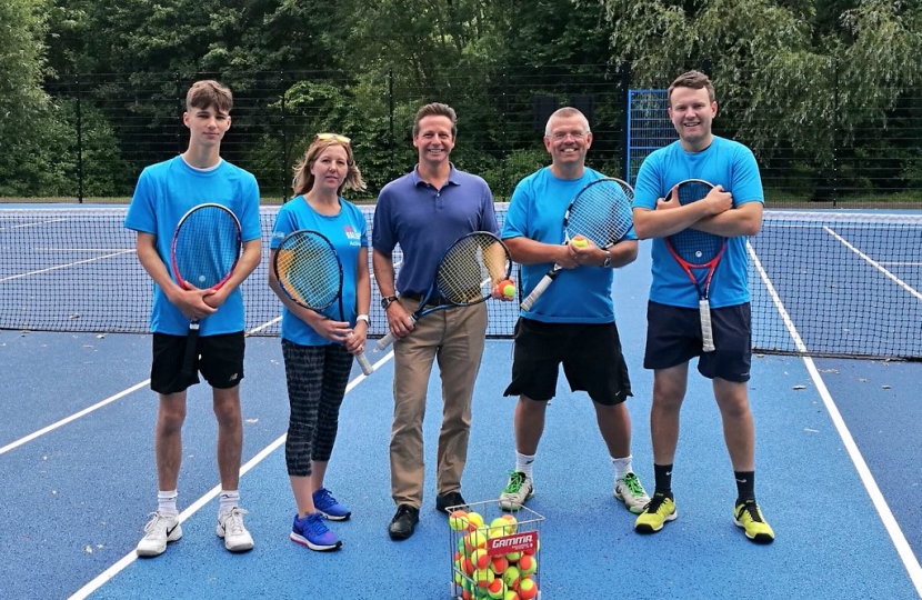 Nigel Huddleston MP with Elaine Ball and Droitwich LTC