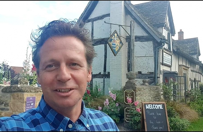 Nigel at the Fleece Inn