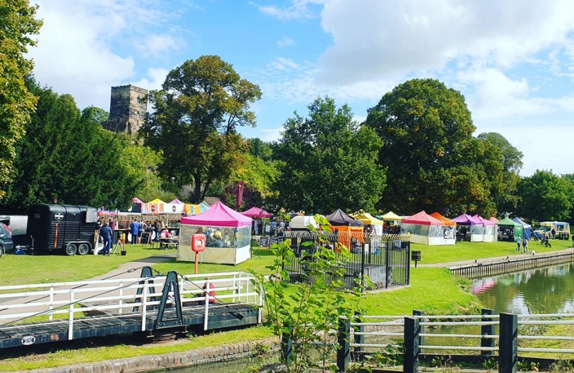 Vines Park Community Market