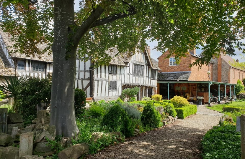 Evesham Medieval Market