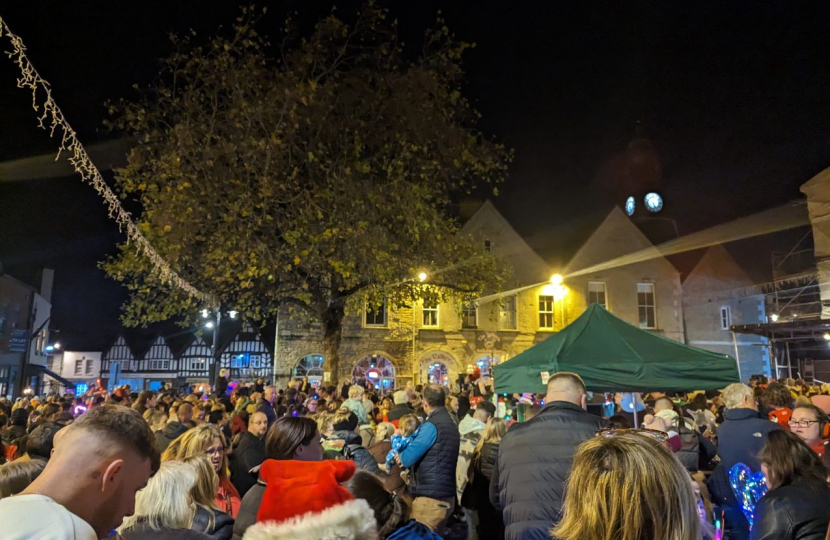 Evesham Christmas lights switch on.