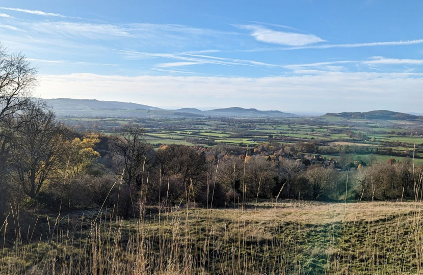 Walking in Mid Worcestershire.