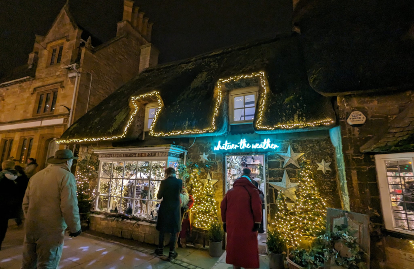 Broadway looking spectacular ahead of Christmas