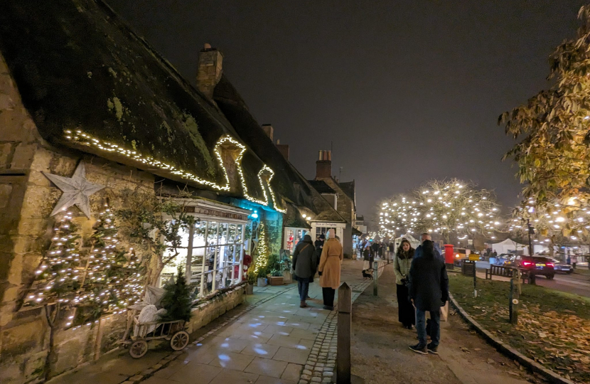 Broadway looking spectacular ahead of Christmas