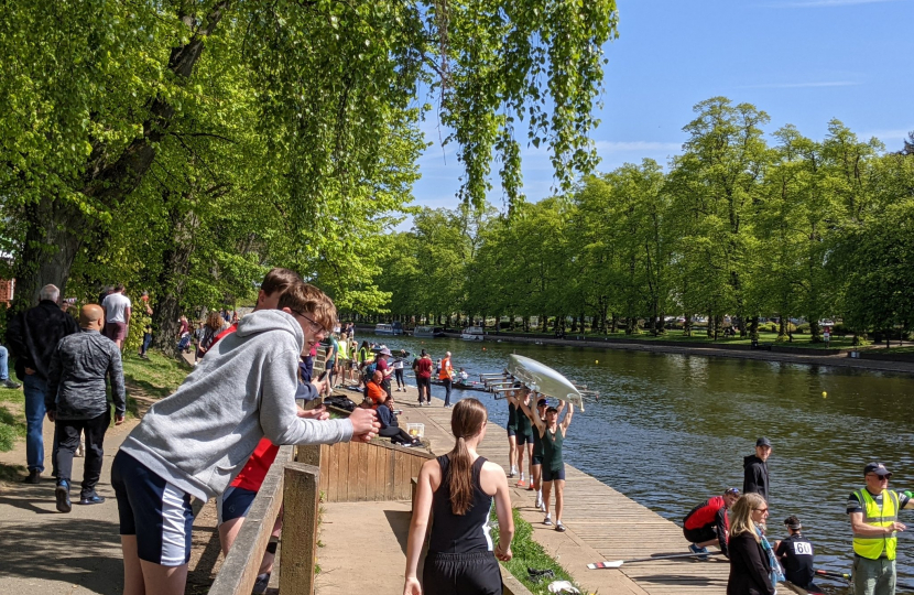 Visit to the Evesham Rowing Regatta