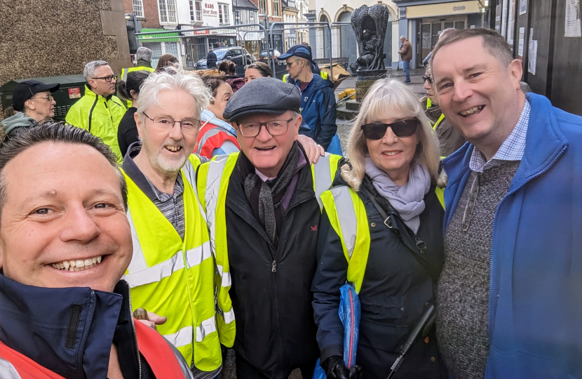 Litter Picking in Evesham for GB Spring Clean