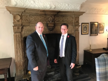 Nigel Huddleston MP with Jason Adams at the Lygon Arms