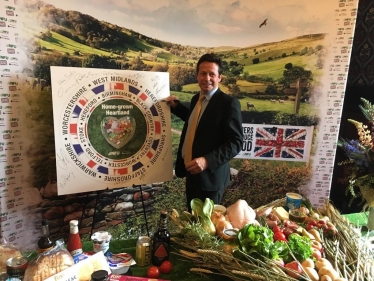 Nigel at the NFU event