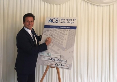 Nigel signing ACS pledge