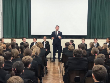 Nigel Huddleston MP's visit to Blackminster Middle School near Evesham during Parliament Week.