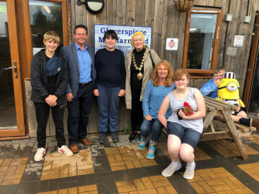 Local MP visits Gloverspiece Minifarm and Special School